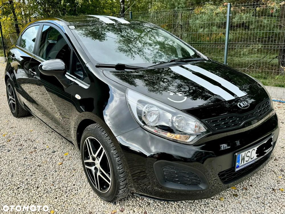 Kia Rio - 1
