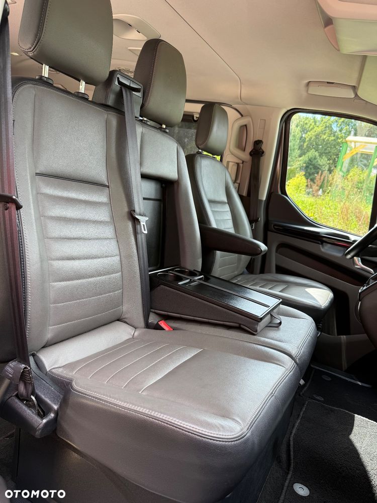 Ford Tourneo Custom 320 L2H1 VA Autm Titanium X - 34
