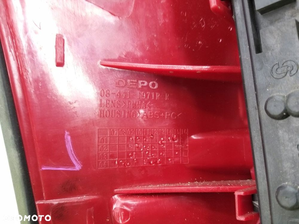 Lampa prawa tylna tył Audi A4 B6 8E AVANT KOMBI 2000-2004 DEPO 084411971RR - 3