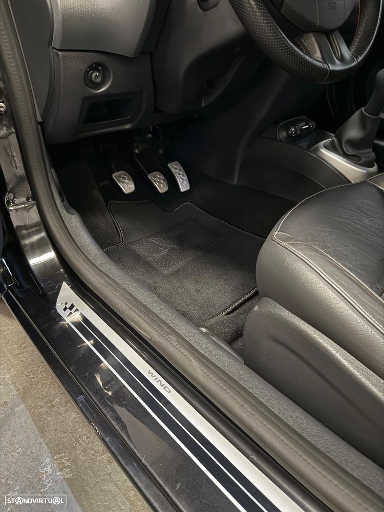 Renault Wind TCe 100 Night and Day - 12