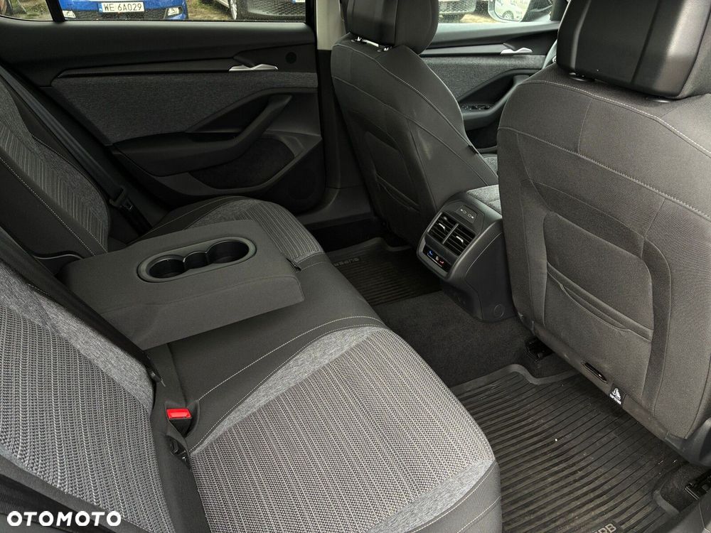 Skoda Superb 2.0 TDI SCR Selection DSG - 28