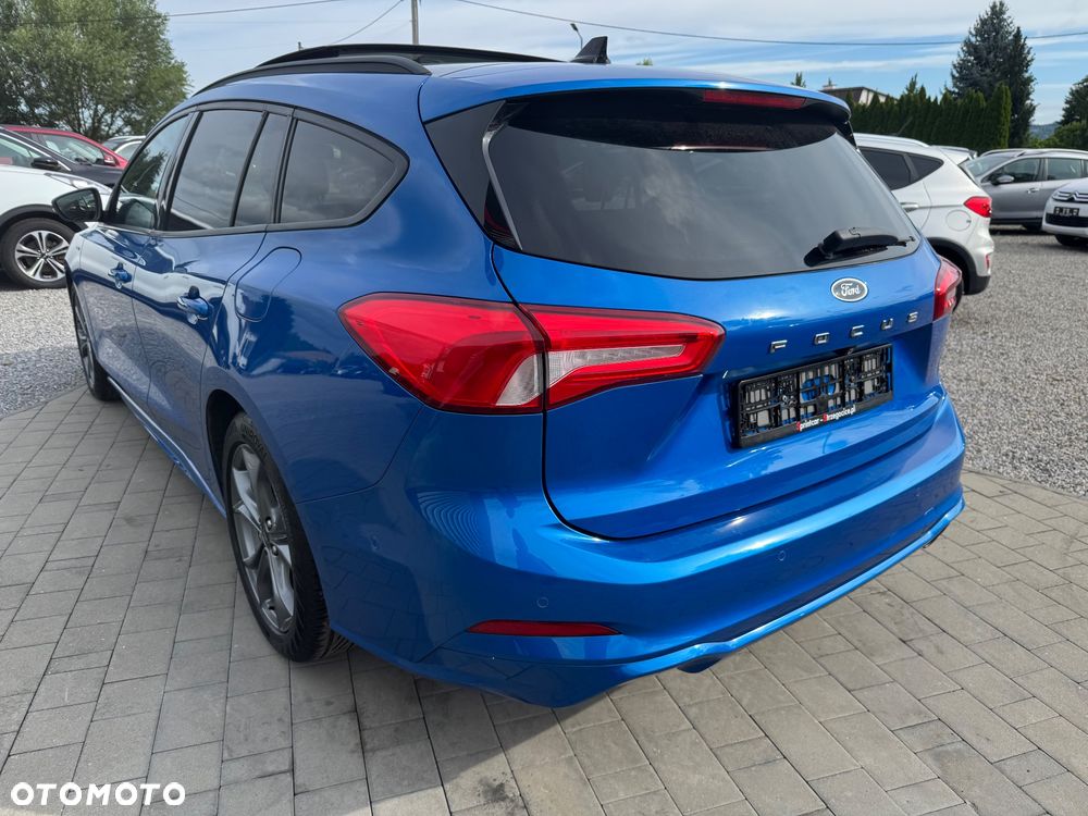Ford Focus SW 1.0 EcoBoost S&S ST-LINE - 8