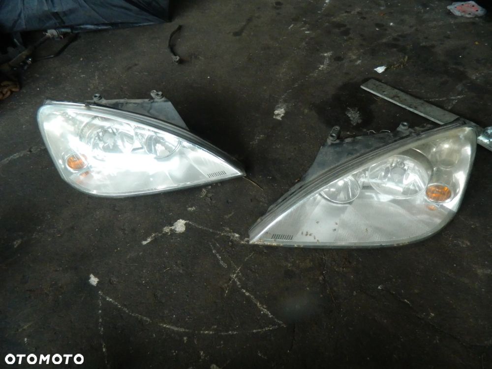 Ford Galaxy 03 Lampa Lampy Przód Przednie Prawa Lewa - 1