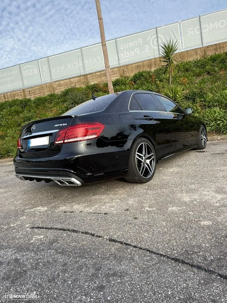 Mercedes-Benz E 220 BlueTEC BlueEFFICIENCY Edition 9G-TRONIC - 3