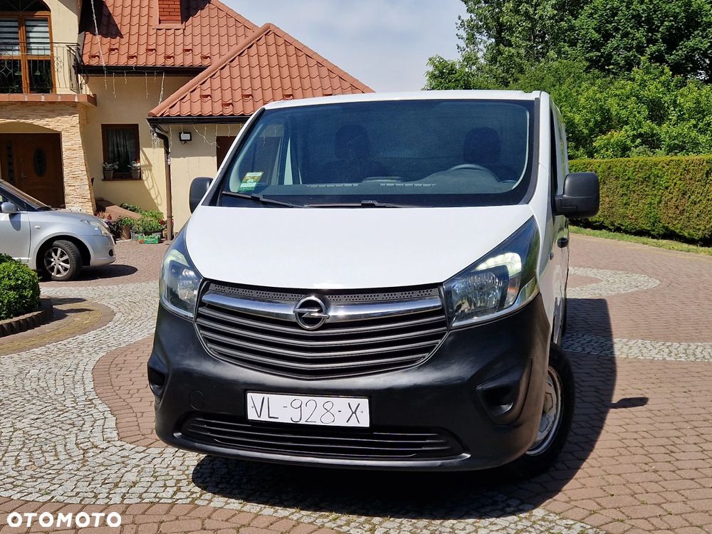 Opel Vivaro - 9