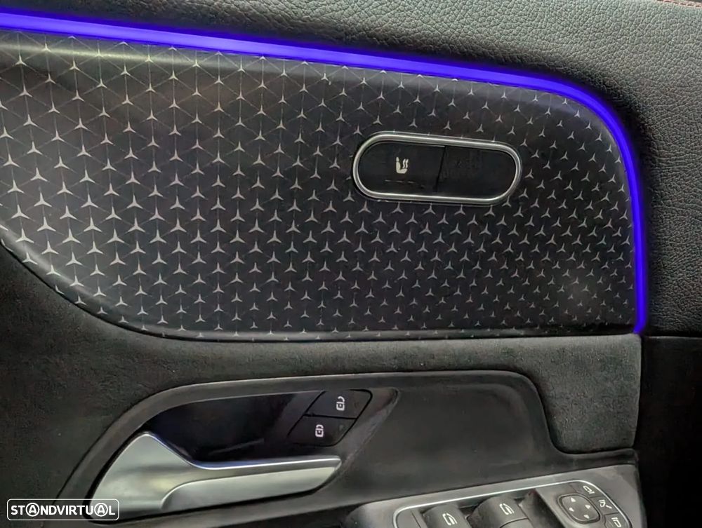 Mercedes-Benz EQA 250+ AMG Line - 36