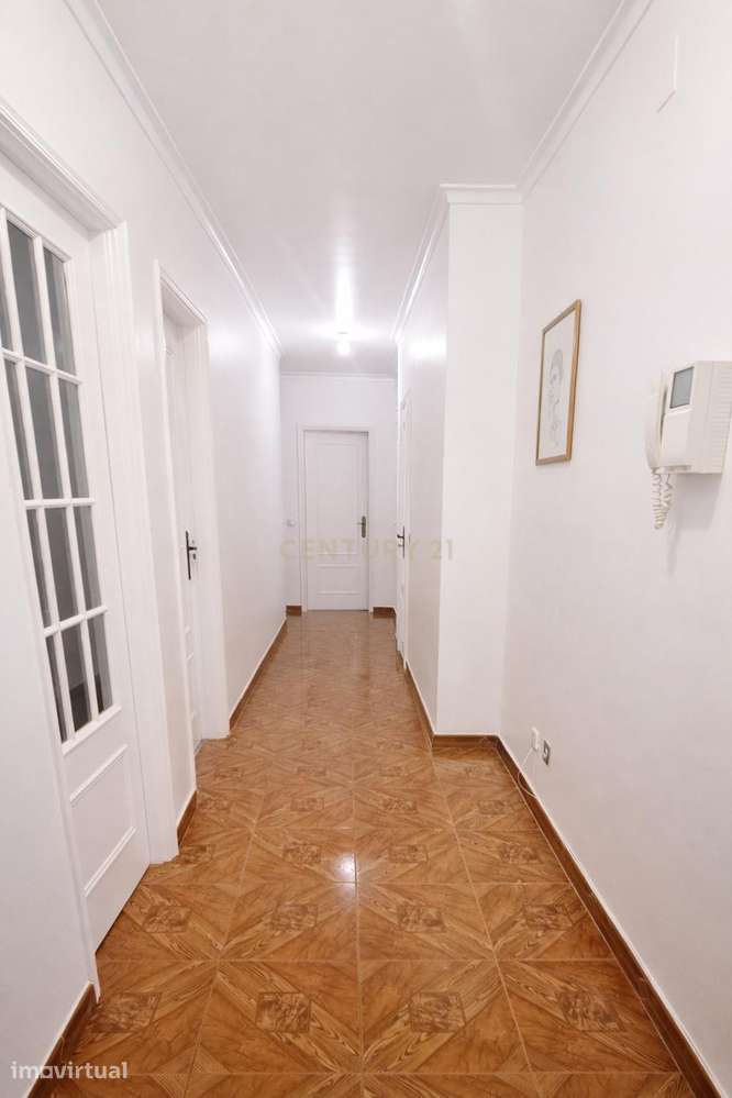 Apartamento T2 em Quinta do Conde, a 5 min Estação comboio da Fertagus - Grande imagem: 3/10