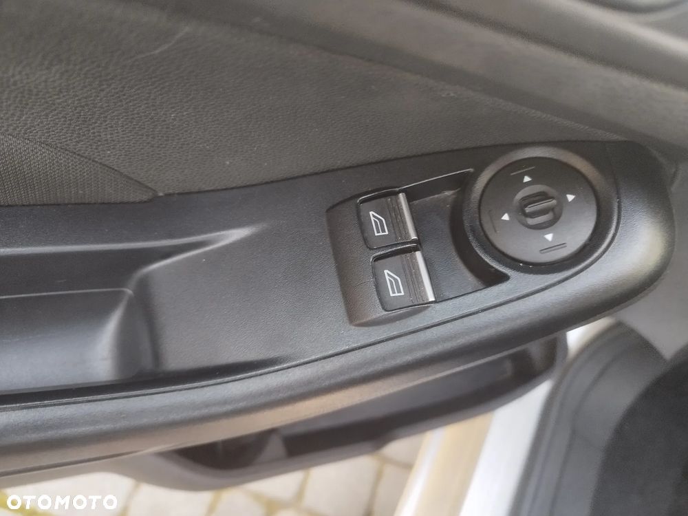 Ford Fiesta 1.25 Trend EU6 - 20