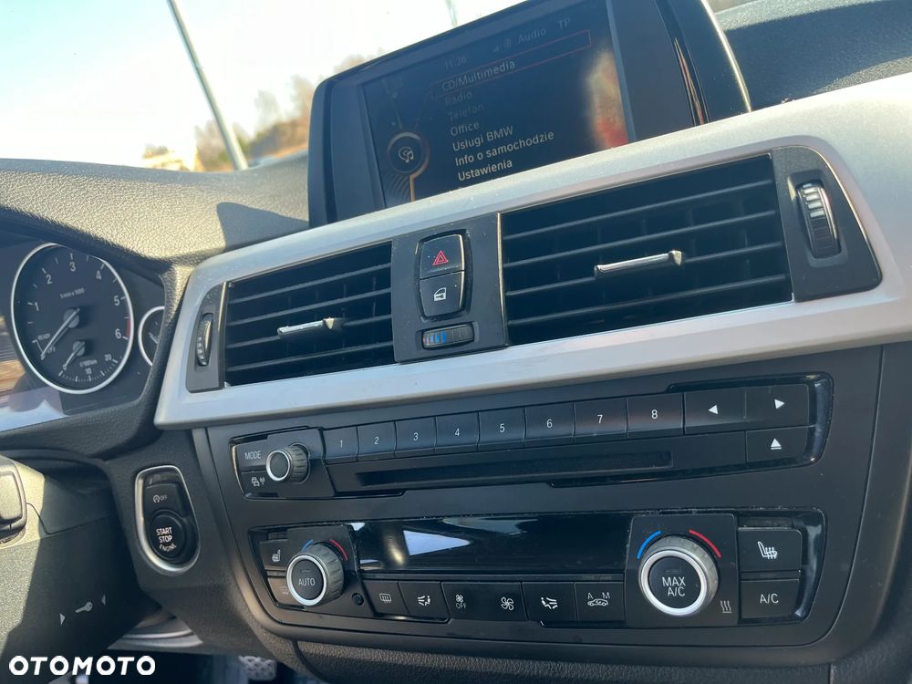 BMW Seria 3 320d - 22