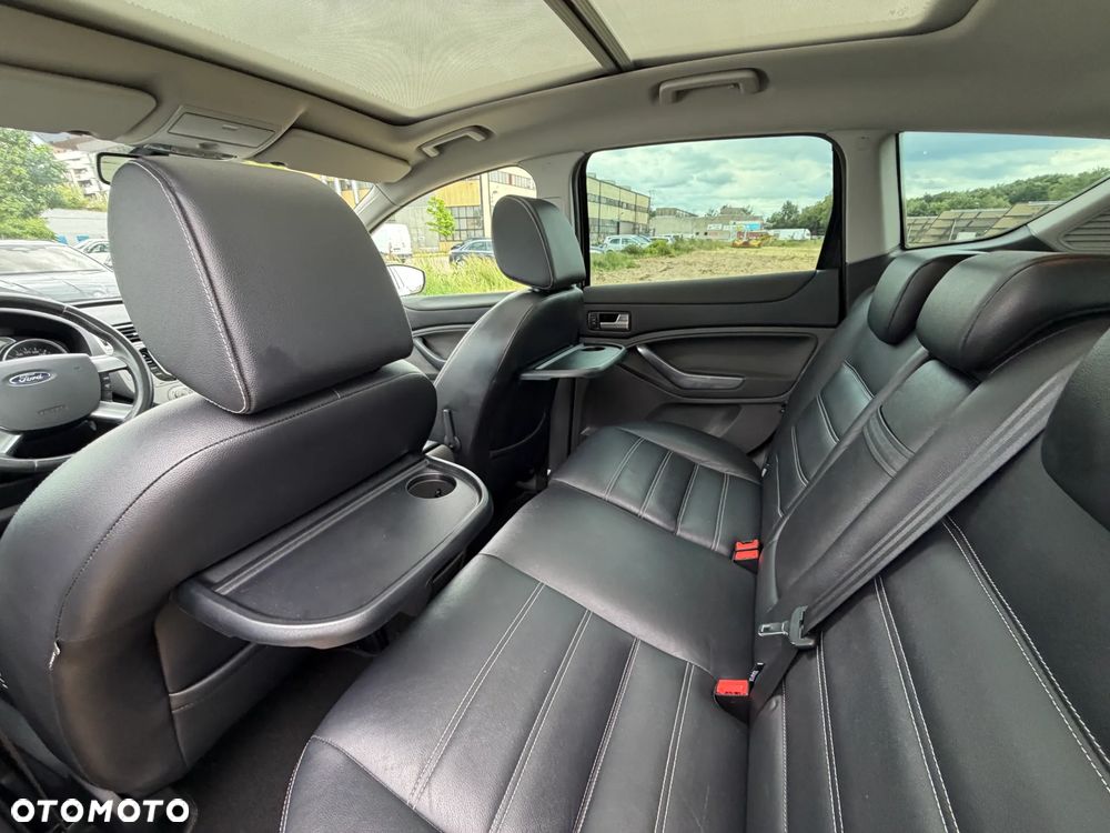 Ford Kuga 2.0 TDCi Titanium MPS6 - 4