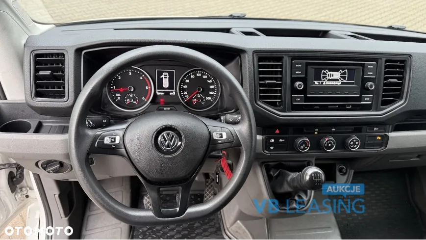 Volkswagen Crafter 35 Furgon - 9