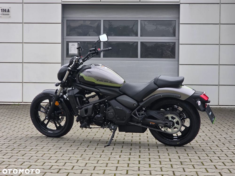 Kawasaki Vulcan - 12