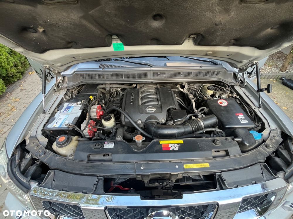 Nissan Armada 2006