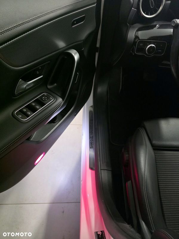 Mercedes-Benz CLA - 24