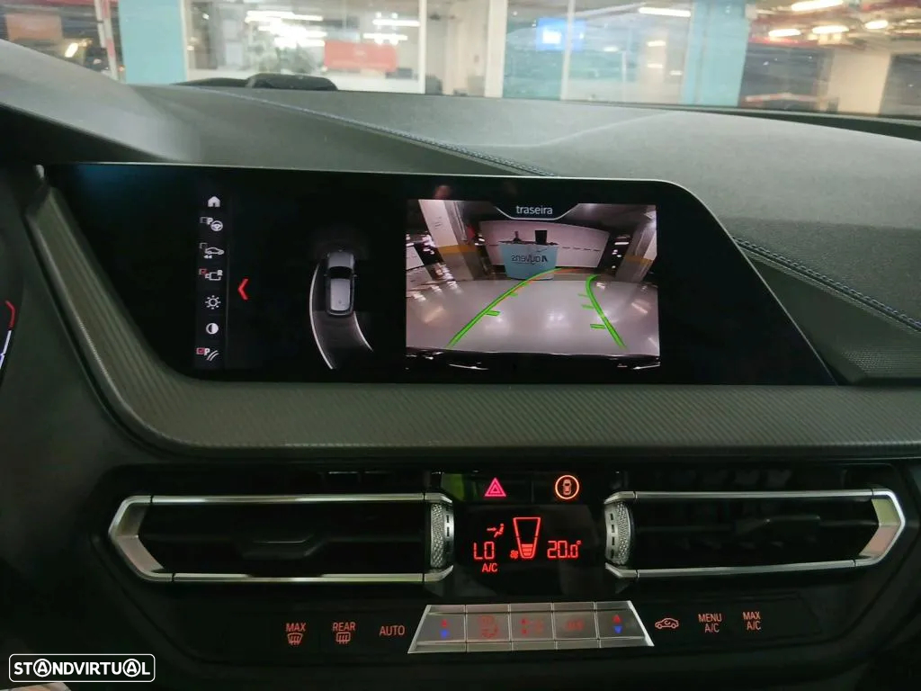 BMW 116 d Pack Desportivo M Auto - 13