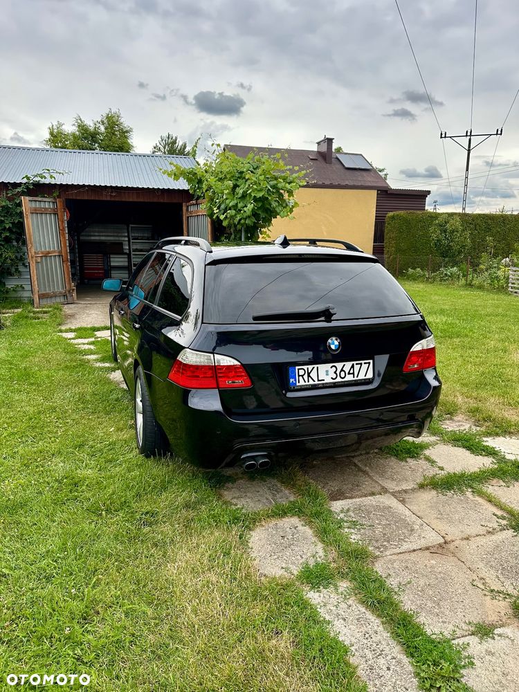 BMW Seria 5 525d - 5