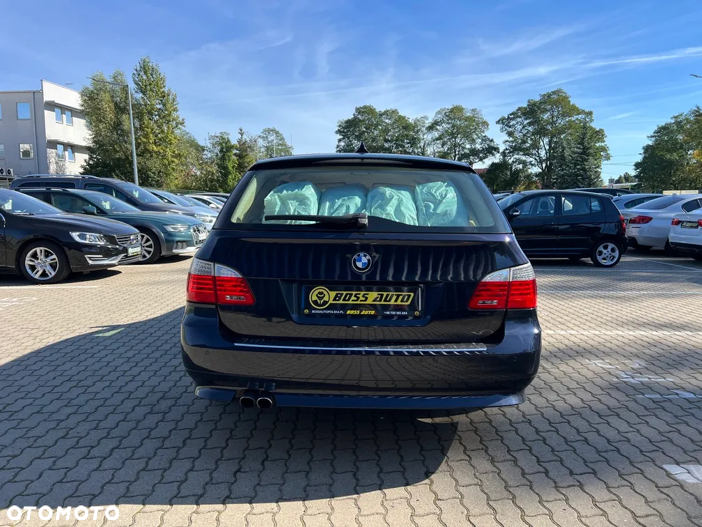 BMW Seria 5 530i Touring - 7