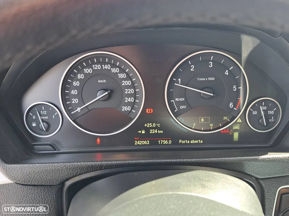 BMW 316 d Touring - 28