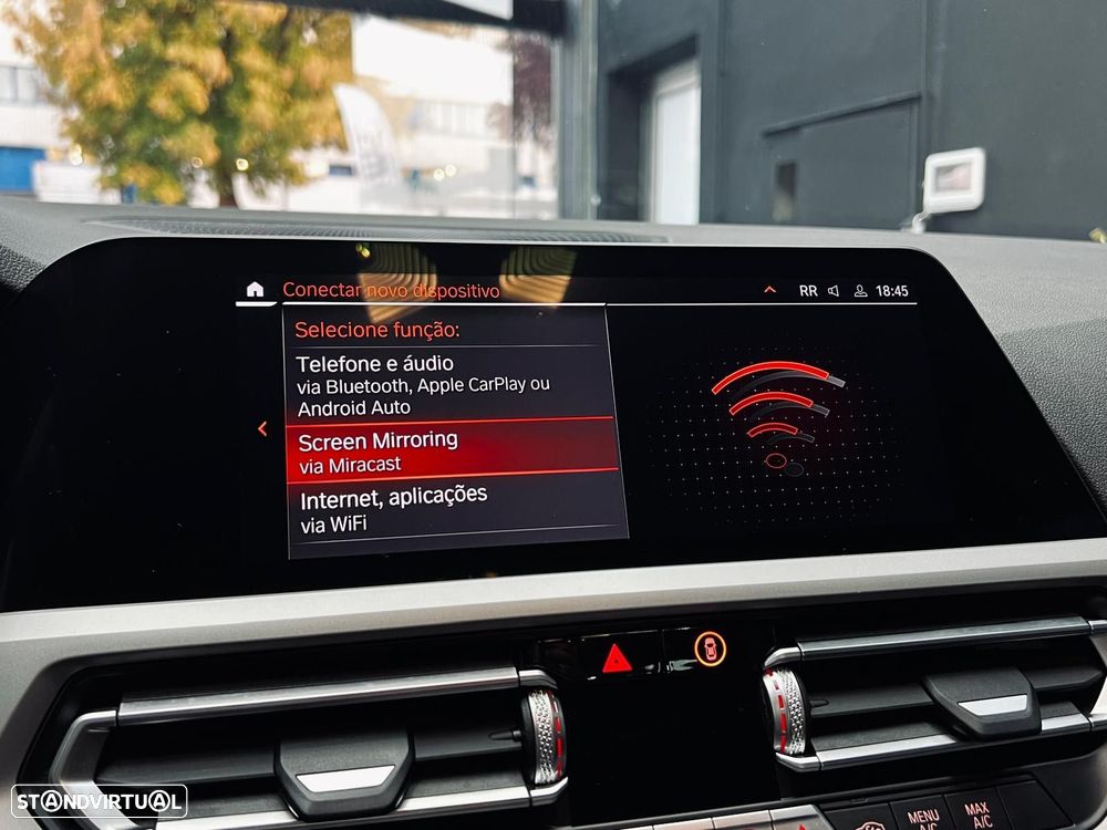 BMW 330 e Corporate Edition Auto - 30