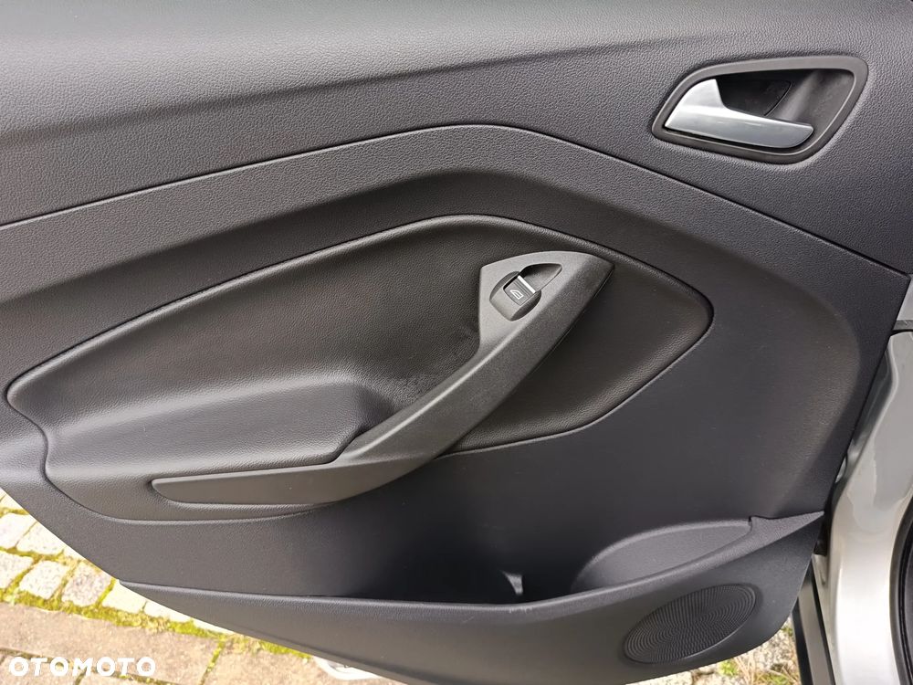Ford Kuga 1.5 EcoBoost 2x4 Business Edition - 26