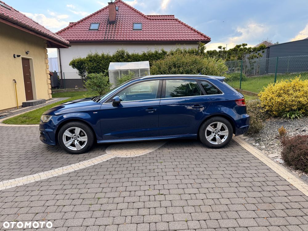 Audi A3 Sportback 1.4 TFSI CoD Sport S tronic - 4