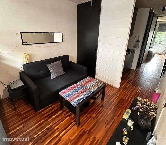 Apartamento T1 junto ao Pólo Universitário - Grande imagem: 2/7