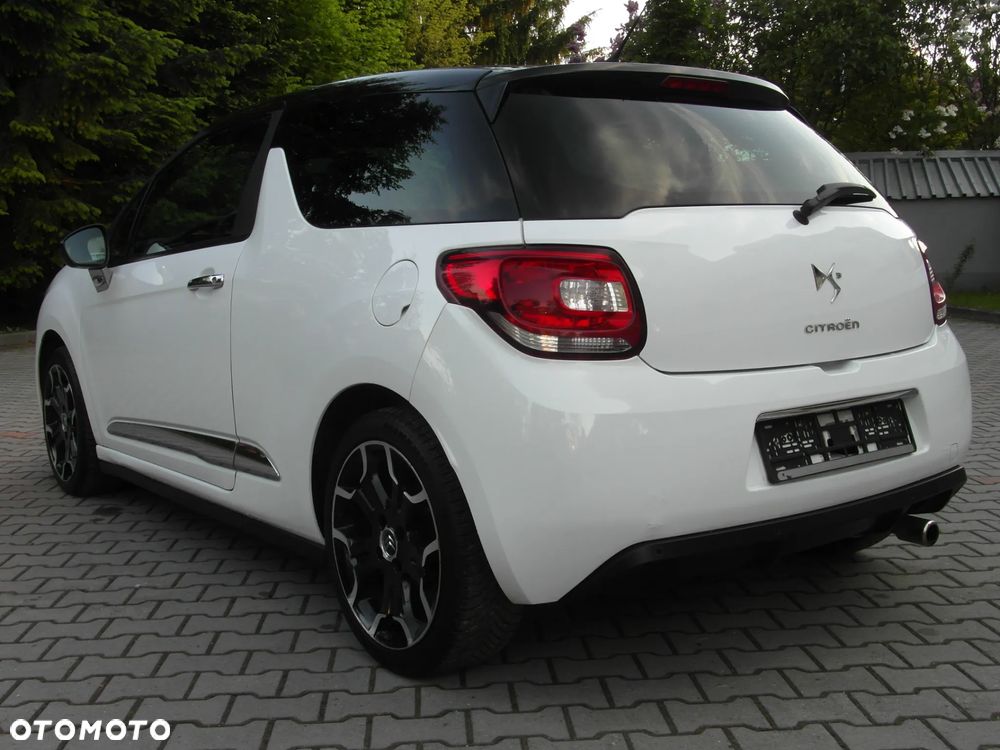 Citroën DS3 VTi 120 SoChic - 4