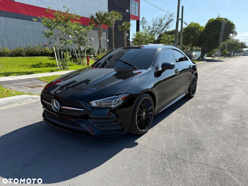 Mercedes-Benz CLA 250 4Matic 8G-DCT Special Edition - 1