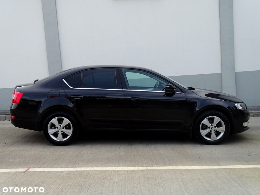 Skoda Octavia 2.0 TDI Style - 4