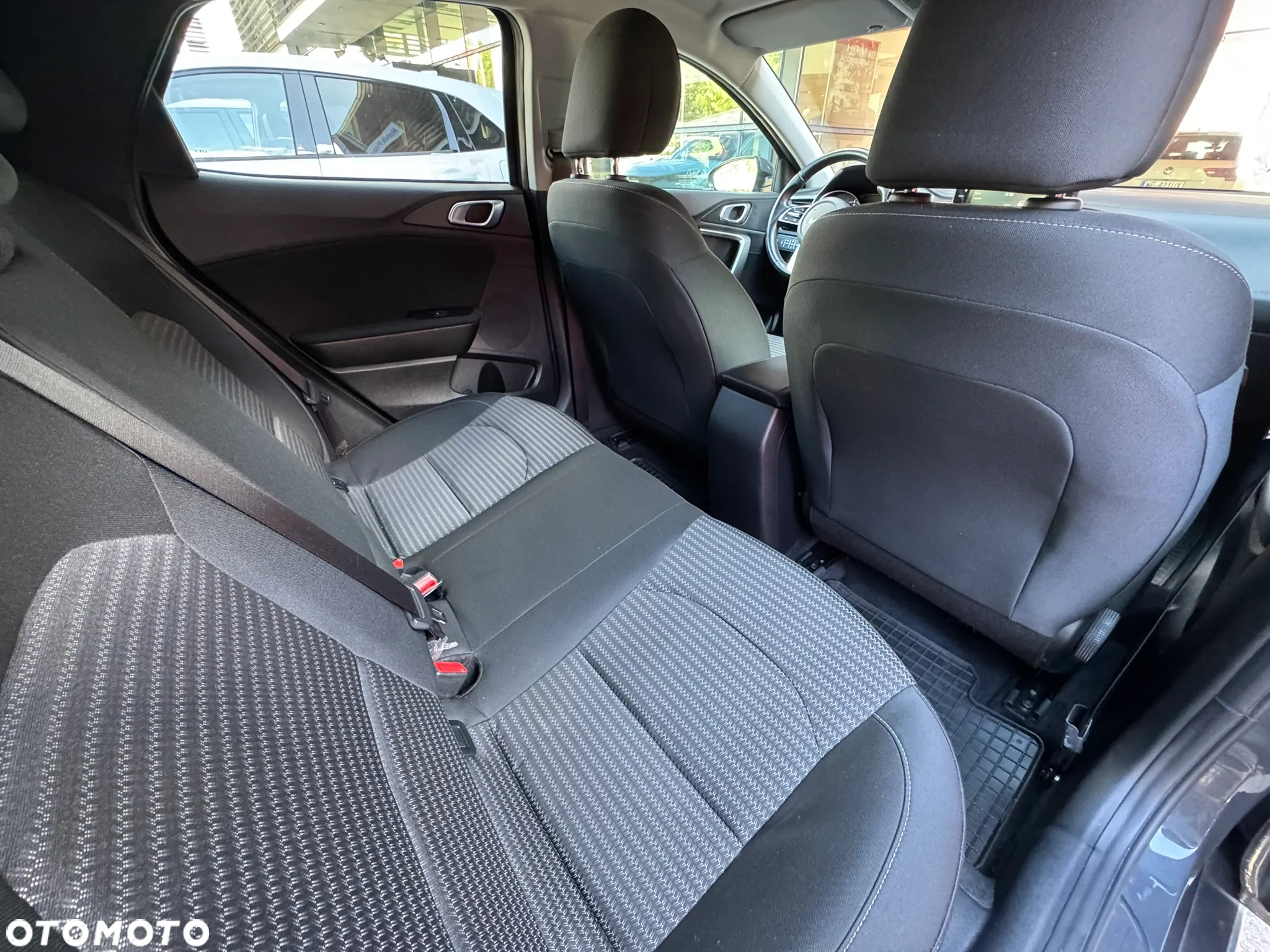 Kia XCeed 1.5 T-GDI M - 17
