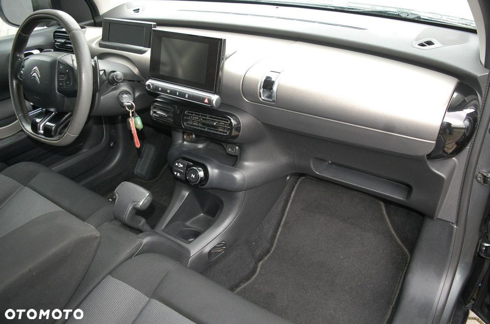 Citroën C4 Cactus - 24