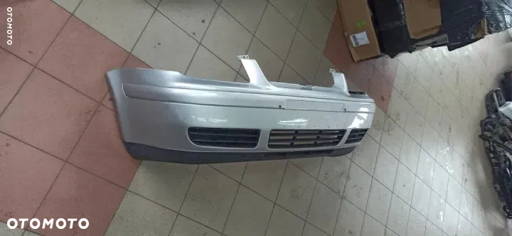 VW Bora zderzak przedni  srebrna KOD. lakieru LA7W - 3