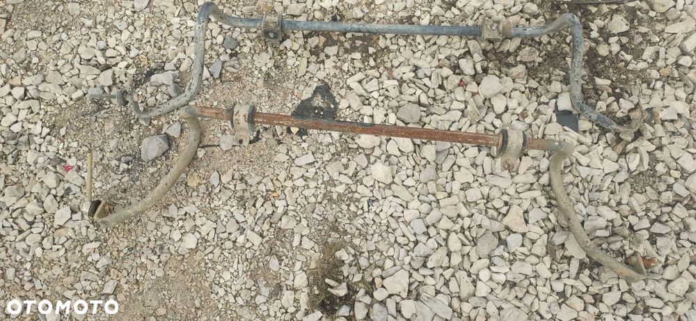 DRĄŻEK STABILIZATORA TRAFIC VIVARO 2.0 DCI 01- - 3
