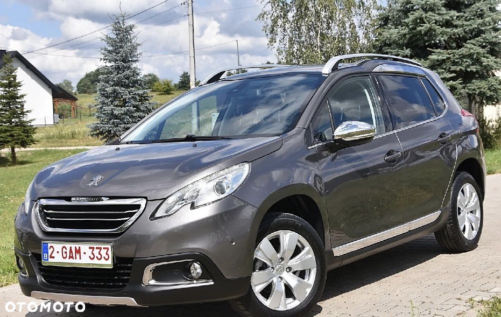 Peugeot 2008 1.2 VTi Allure - 1