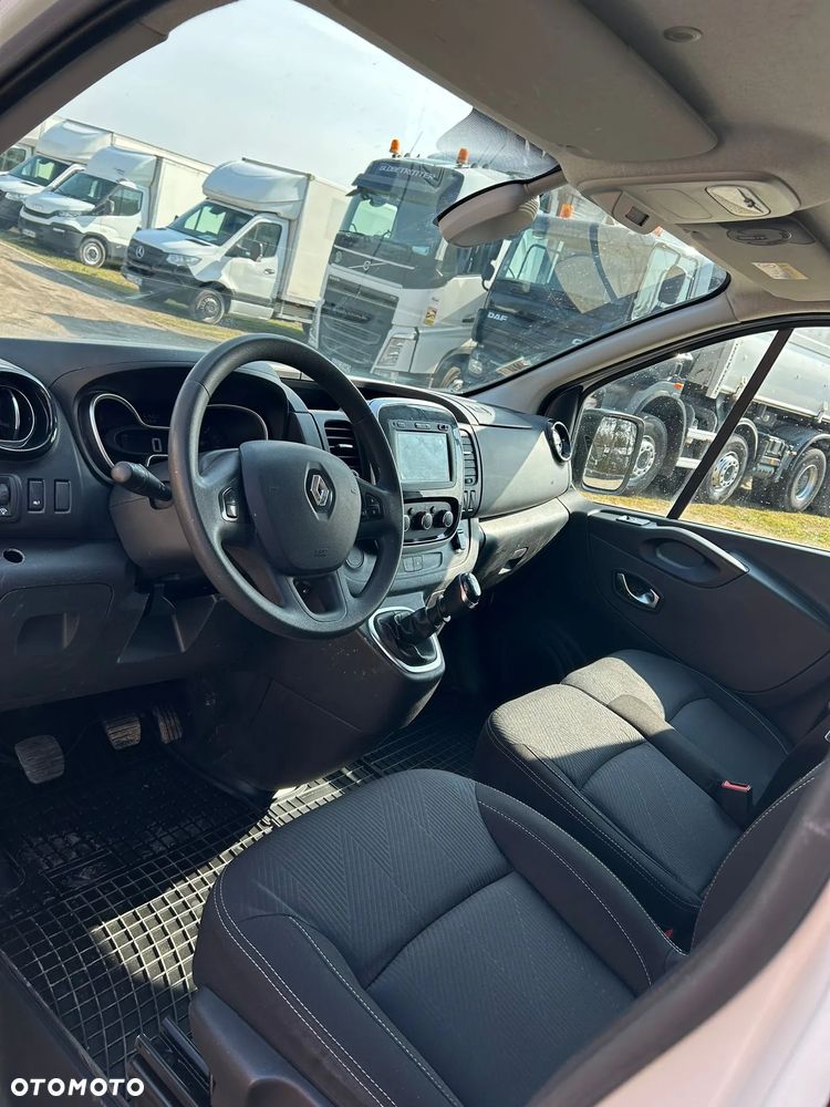 Renault TRAFIC - 16