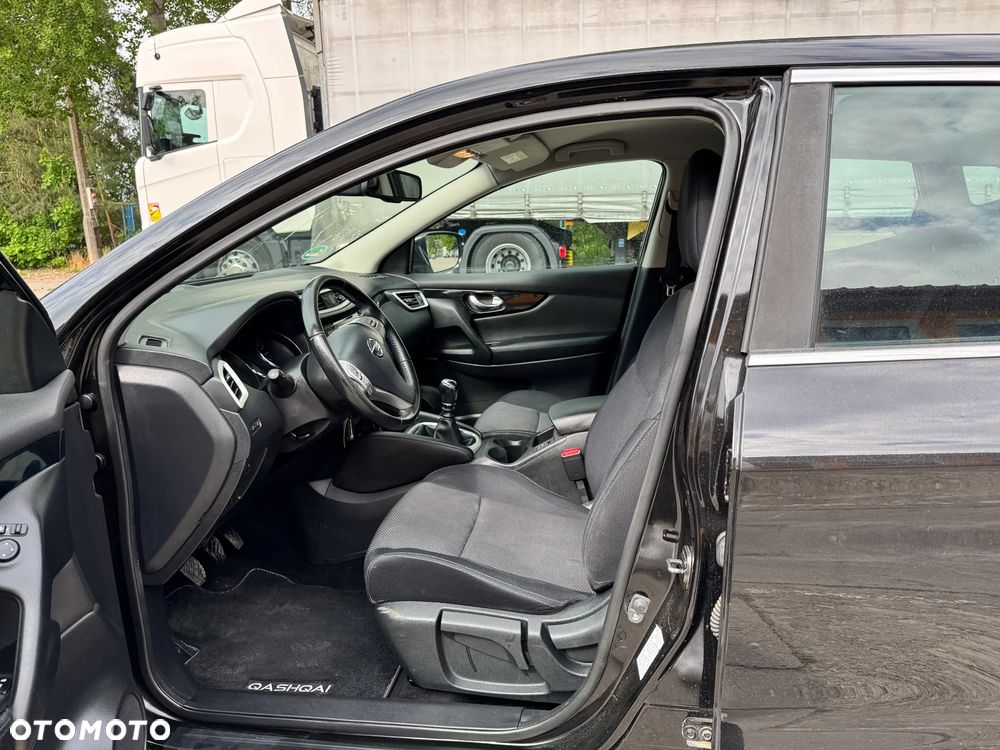 Nissan Qashqai - 12