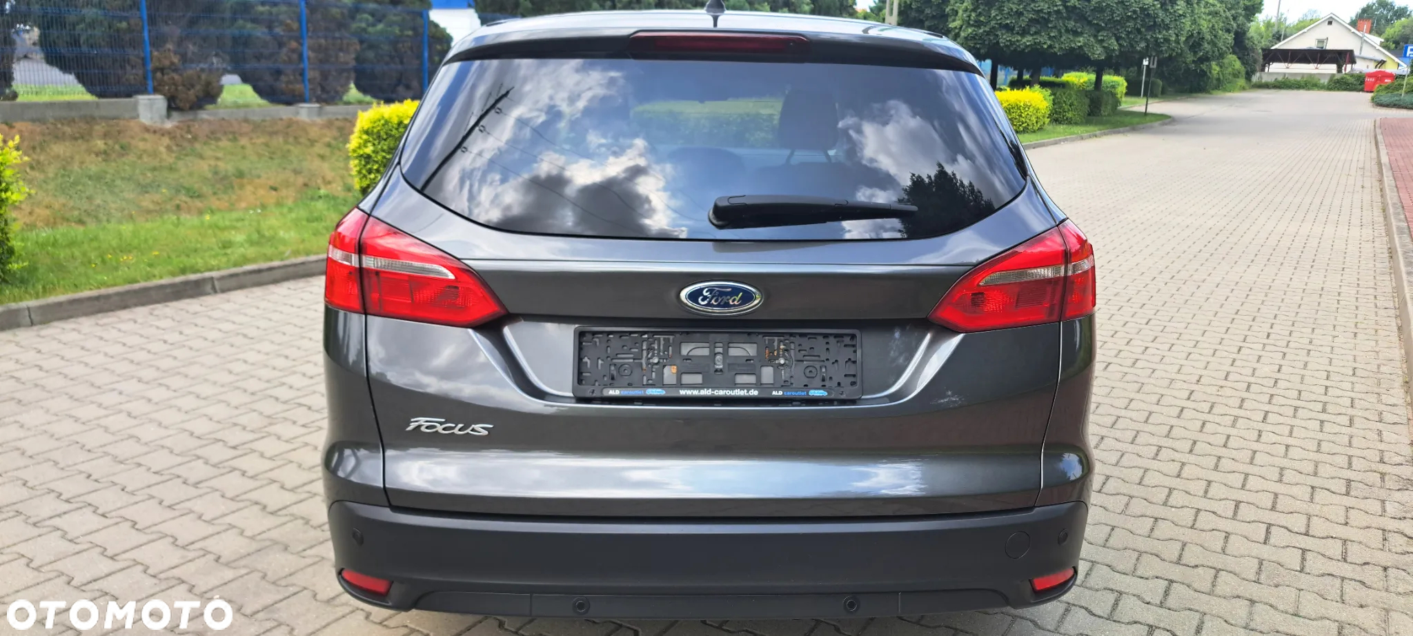 Ford Focus - 9
