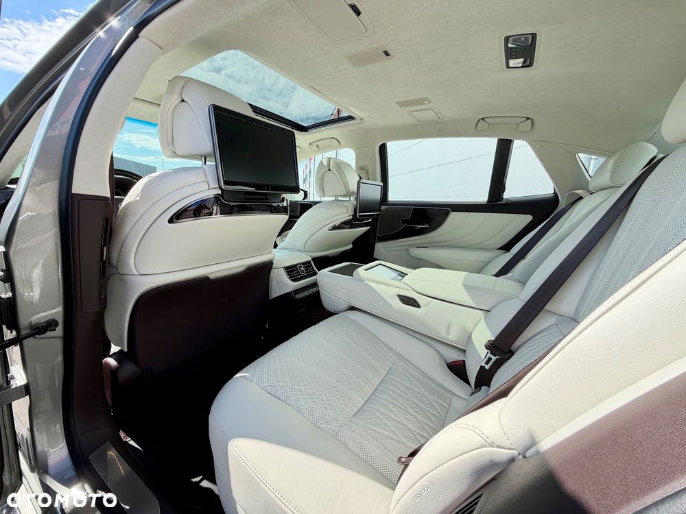 Lexus LS 500h Omotenashi AWD - 10