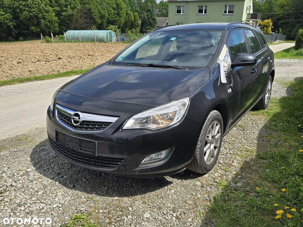 Opel Astra 1.4 150 Jahre - 6