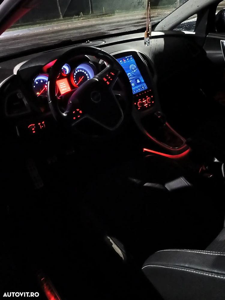 Opel Astra GTC 1.7 CDTI DPF ecoFLEX Start/Stop Innovation - 13