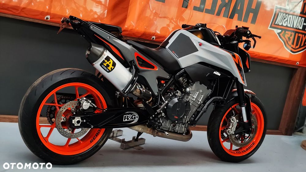 KTM Duke - 5