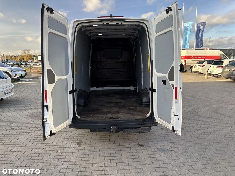 Volkswagen Crafter - 17