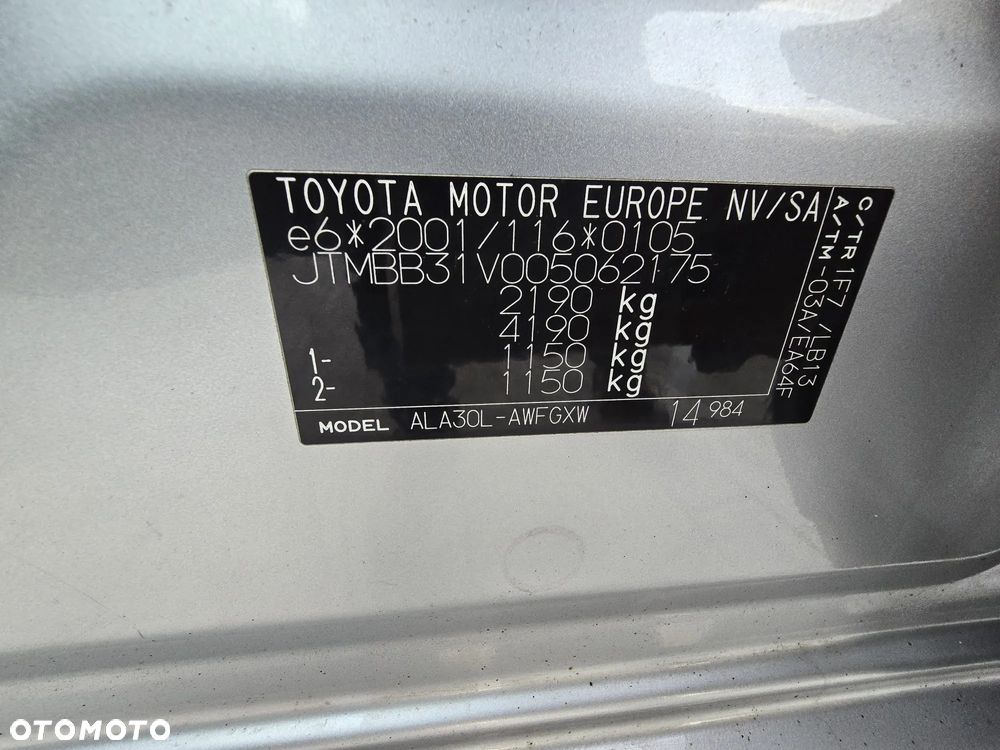 Toyota RAV4 2.2 D-4D Sol 180 - 9