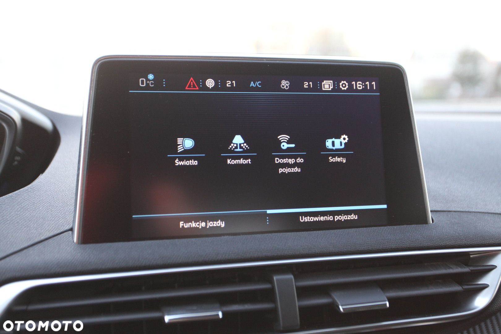 Peugeot 3008 - 28