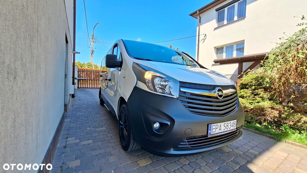 Opel Vivaro L2H1 - 2