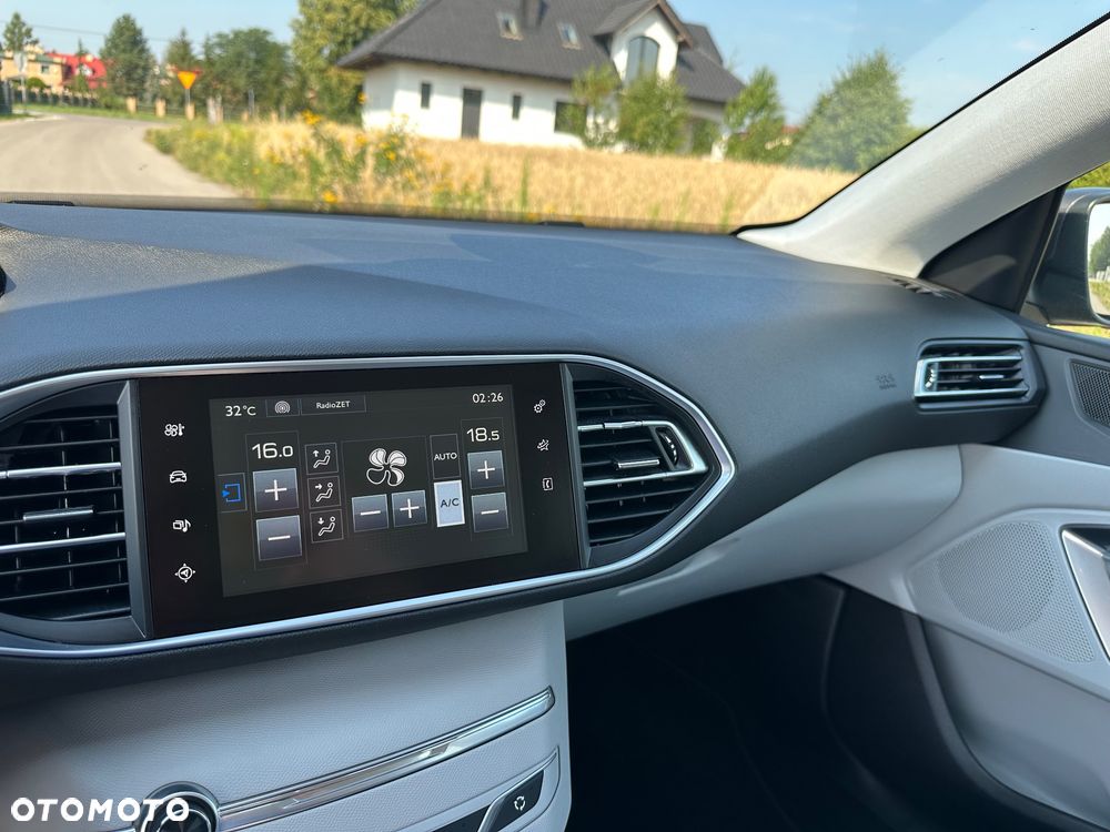 Peugeot 308 - 32