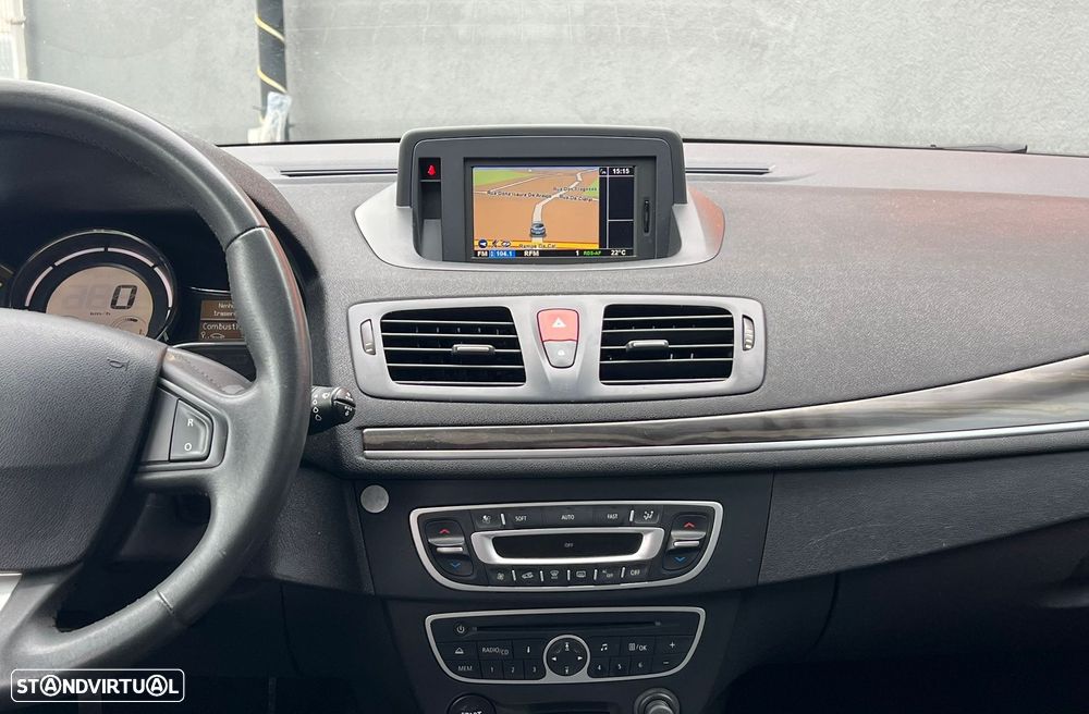 Renault Mégane 1.5 dCi Dynamique - 5