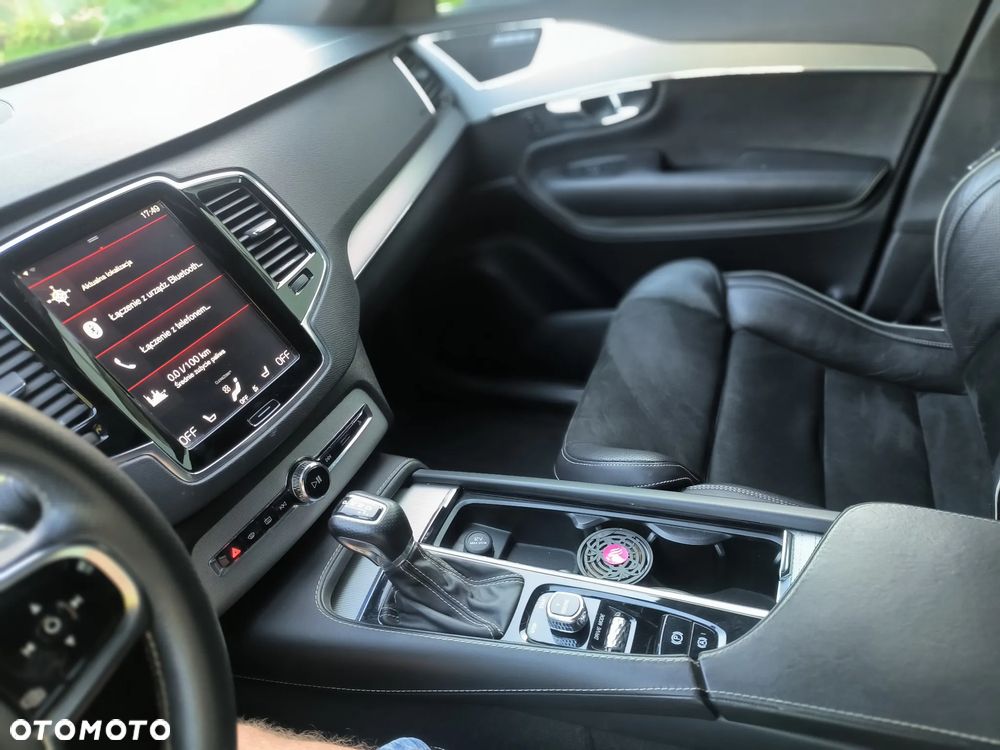Volvo XC 90 T6 AWD R-Design 7os - 26