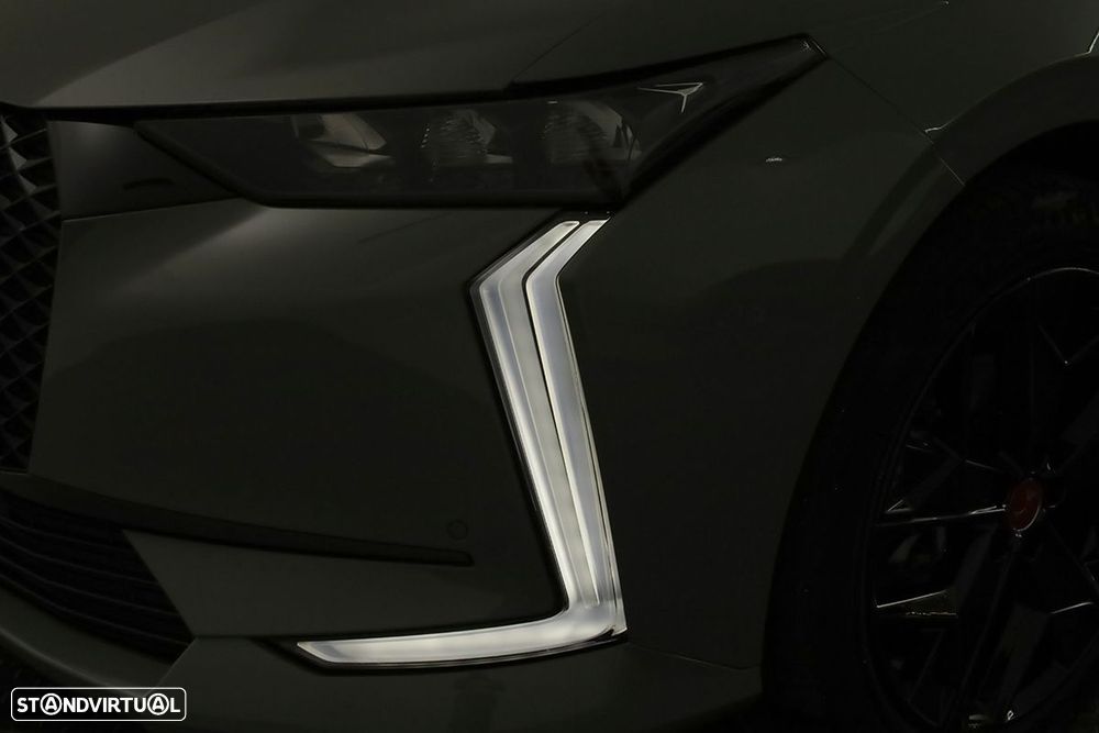 DS DS4 1.2 PureTech Performance Line EAT8 - 6