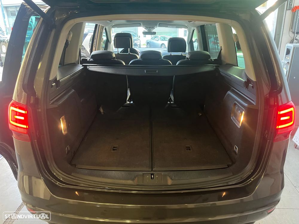 VW Sharan 2.0 TDI Highline DSG - 11
